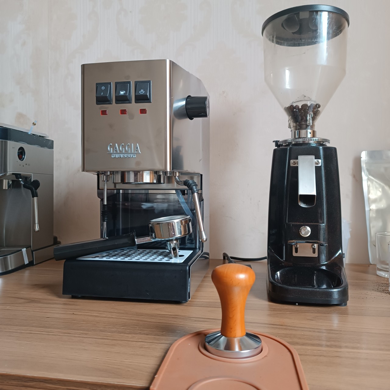 z4561917323350_fd5bdaa0a60d4addd4c82ca70241b23c