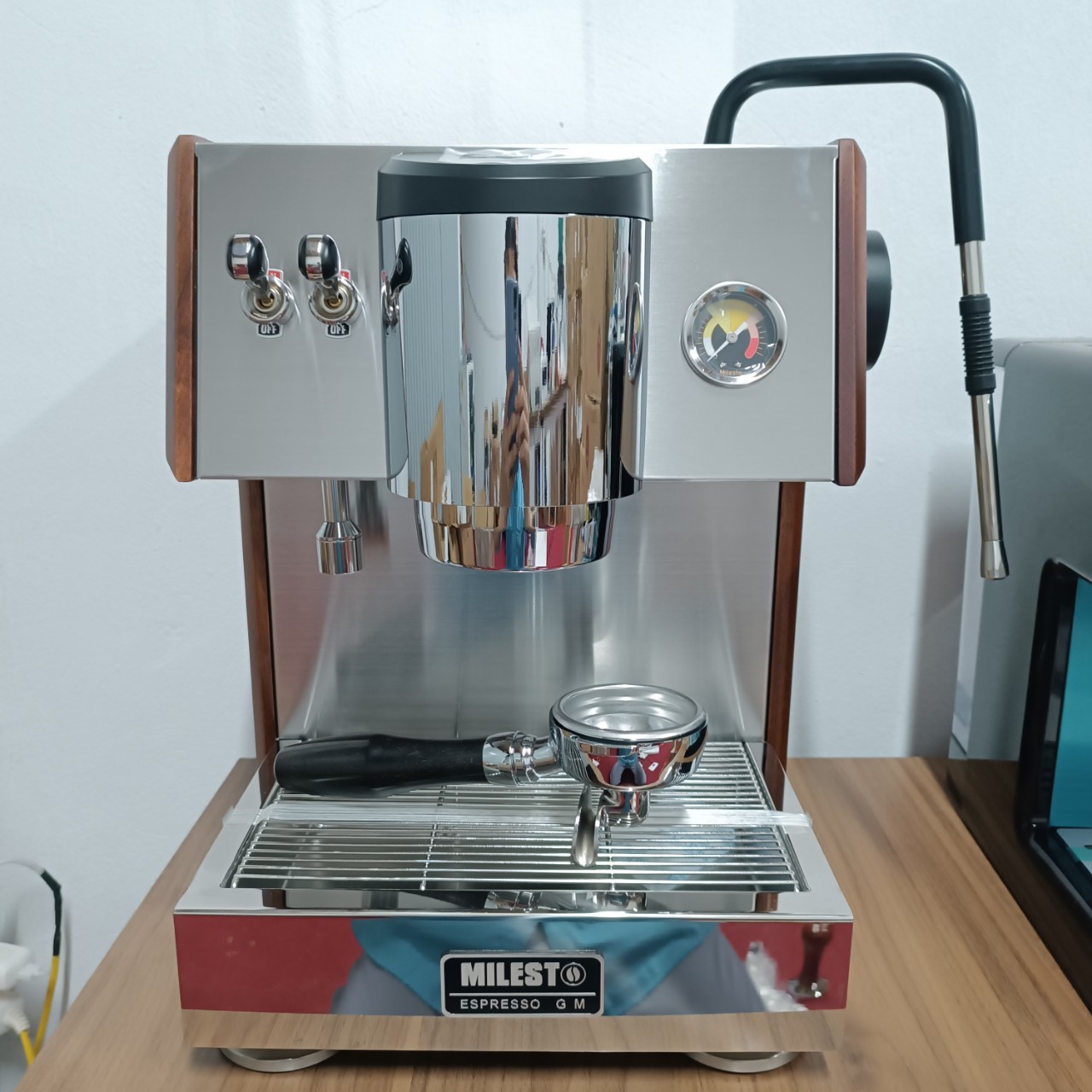 z5283340348485_f7771e870210a2bfb2ec1bbd275d5297